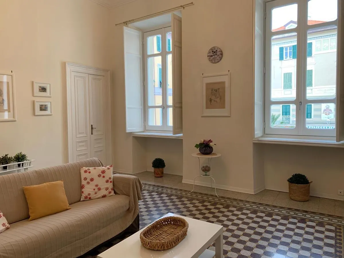 Apartament Via Veneto 5 Alassio